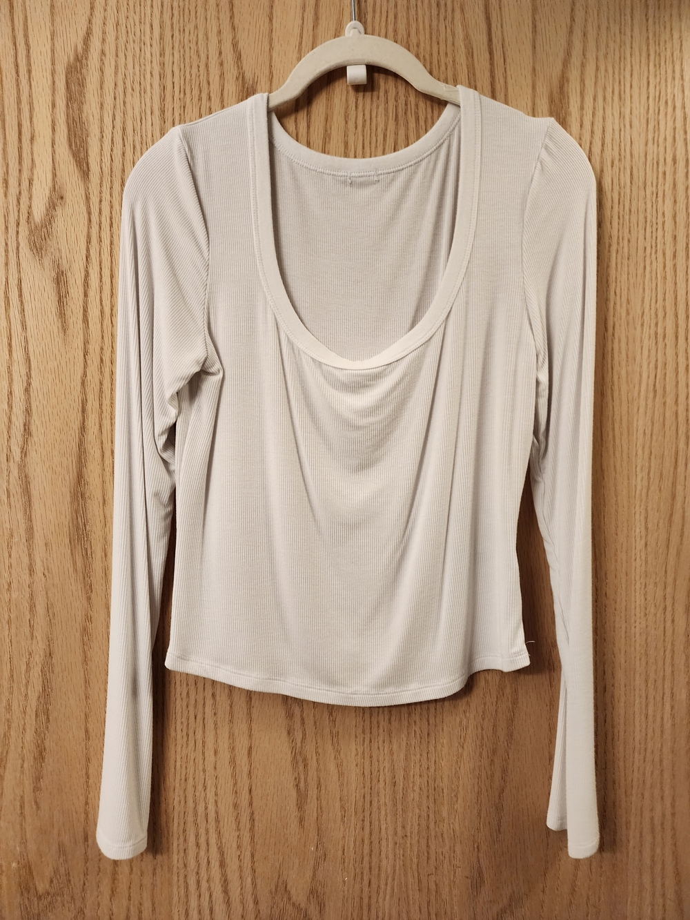 Garage Cream Long Sleeve Ribbed Scoop Neck Top Cut Itchy Tag Out. Medium